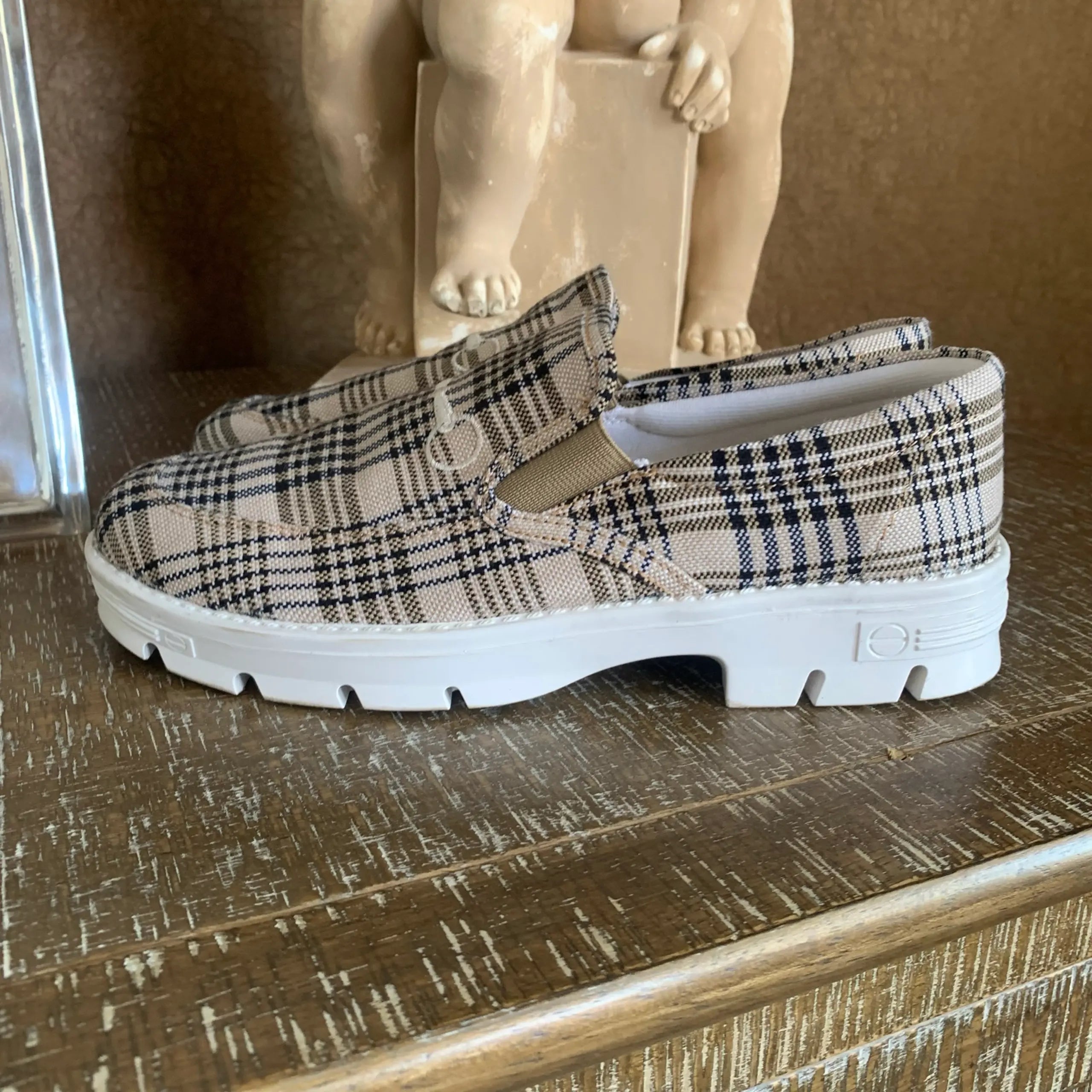 Tuffrider Baker Sneaker/Loafer